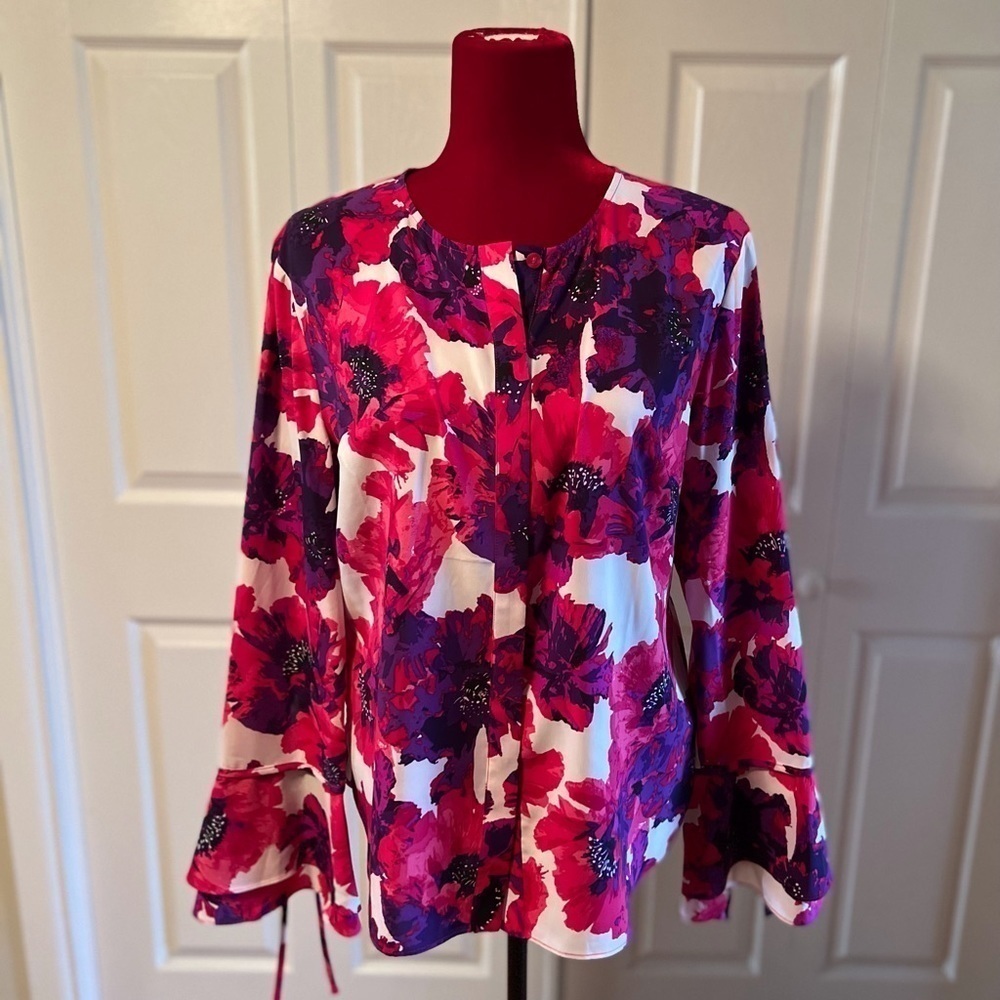 Calvin Klein Large top